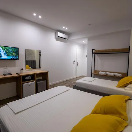 Flori Apartament Saranda