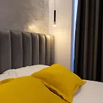 아파트 Flori Sarandë