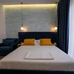 아파트 Flori Sarandë