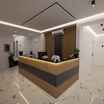 아파트 Flori
