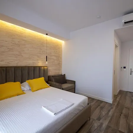 Flori Apartamento Sarandë