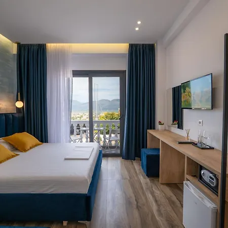 Flori * Sarandë