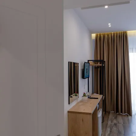 Flori Apartmán Sarandë