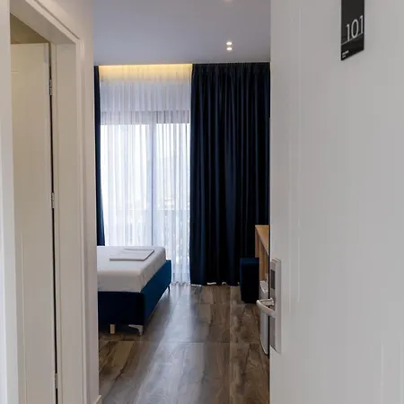 Flori Apartamento *