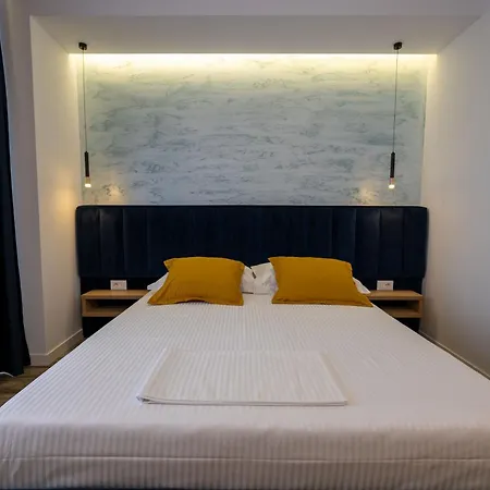 Flori Apartamento Sarandë